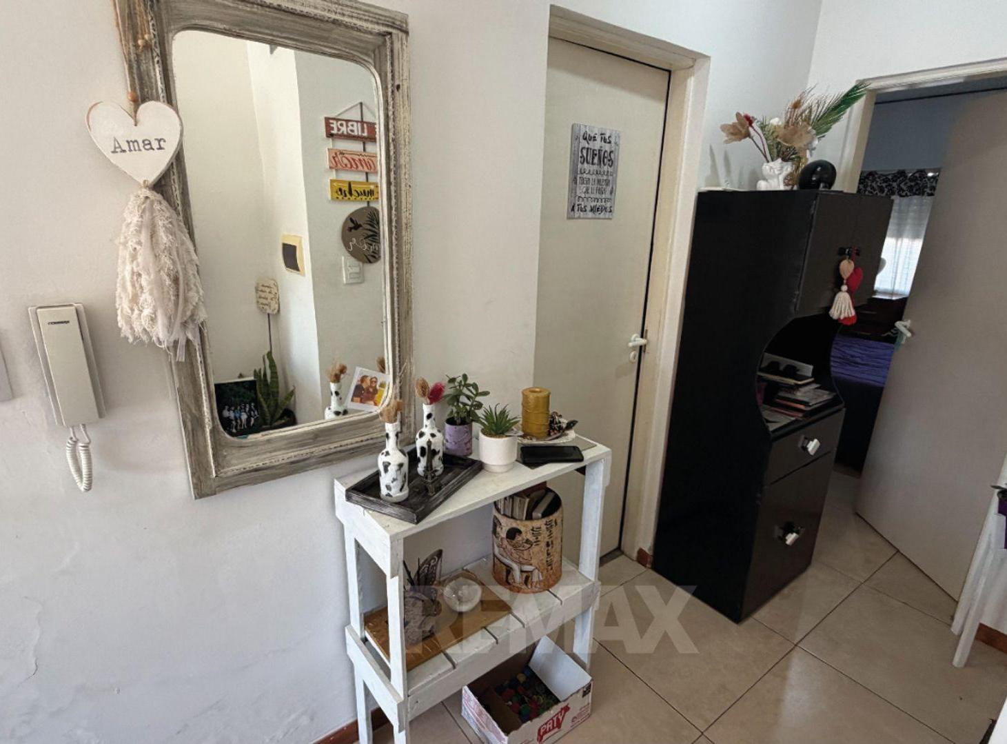 Foto de SE VENDE DEPTO 2 AMB. IDEAL RENTA - VT, imagen 5