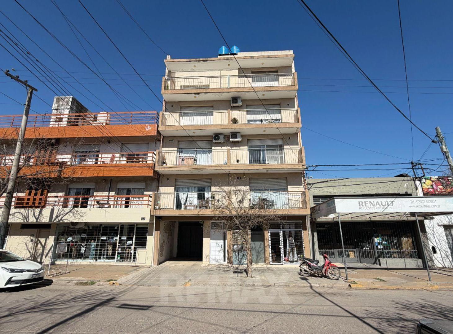 Foto de SE VENDE DEPTO 2 AMB. IDEAL RENTA - VT, imagen 1