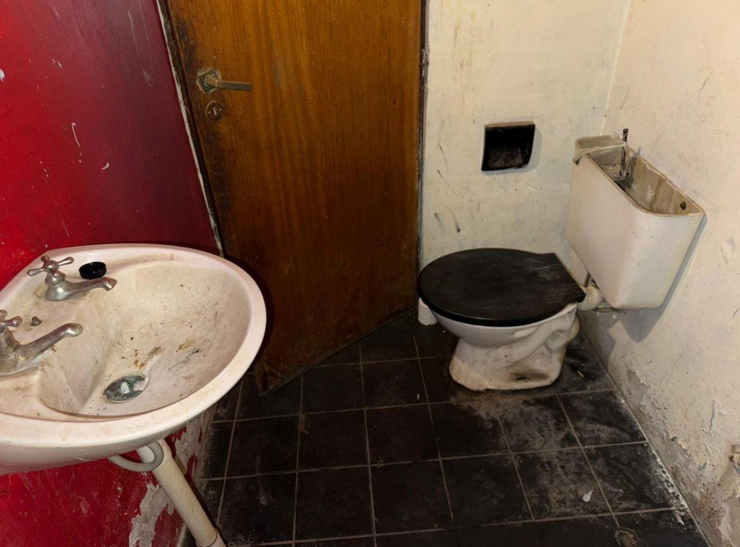 Foto de SE VENDE CASA DOS DORMITORIOS, imagen 4