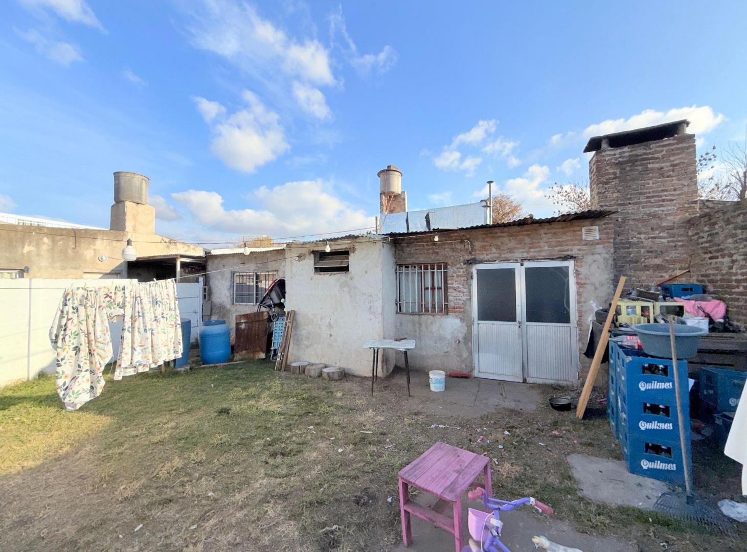 Foto de se vende casa dos dormitorios con pileta, imagen 3