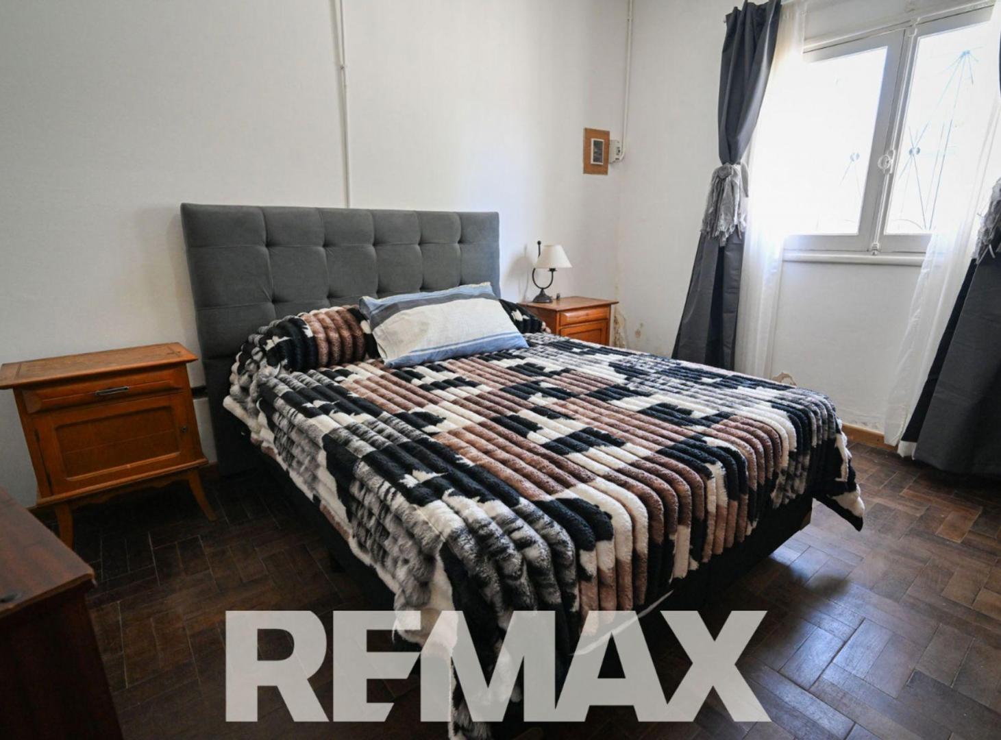 Foto de SE VENDE Casa 2 Dormitorios - Barrio Norte, imagen 3