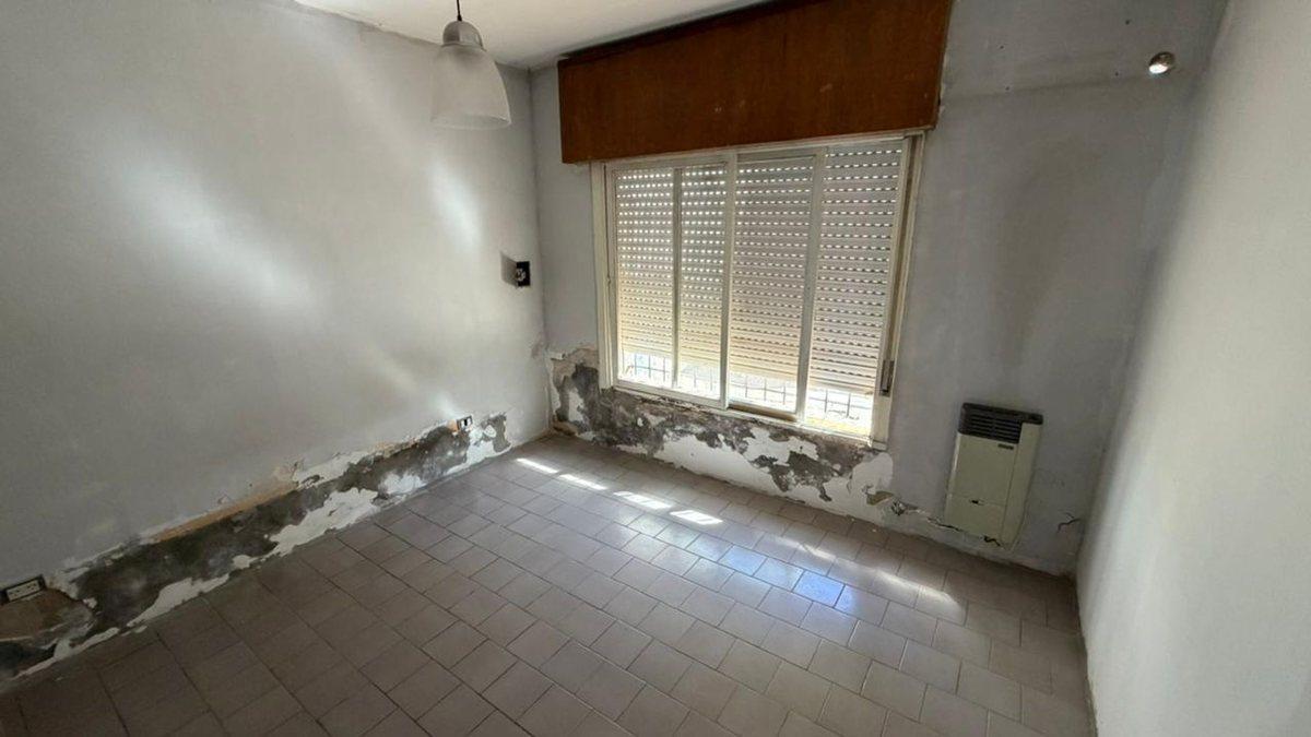 Foto de Se vende casa parcial// refaccionada (en PH) - VT, imagen 3