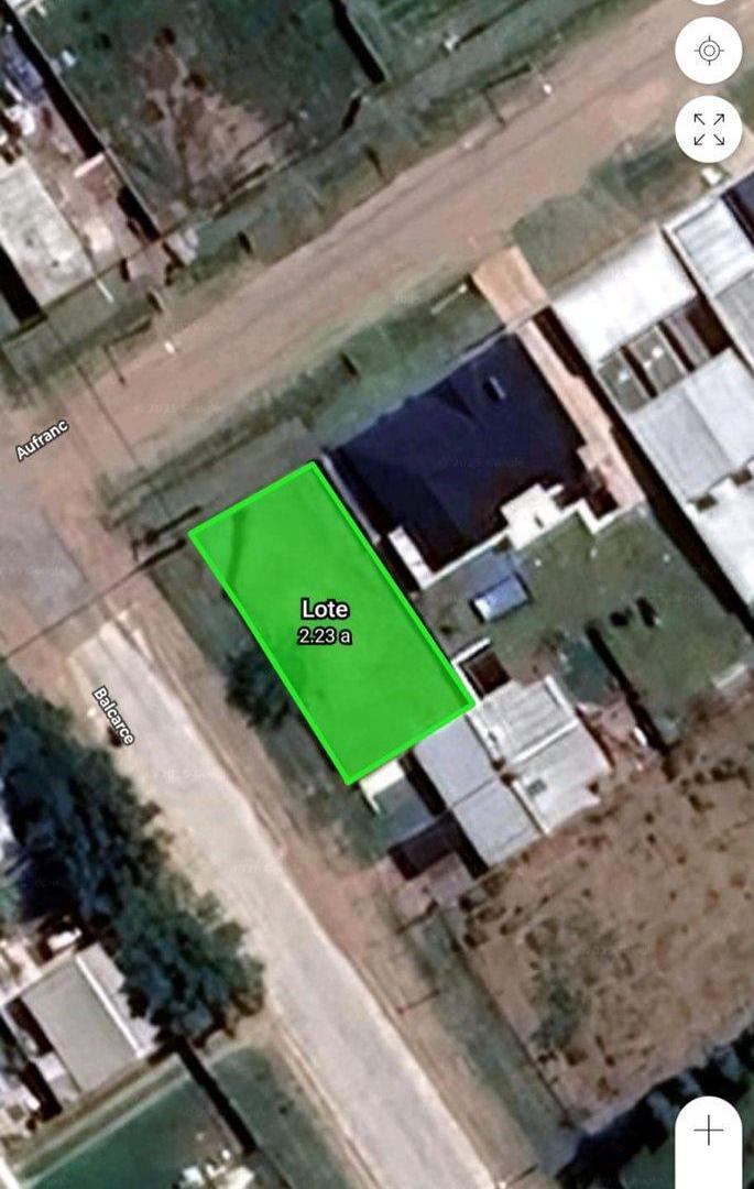 Foto de SE VENDE TERRENO EN ESQUINA: B° MALV. ARGENTINAS, imagen 2