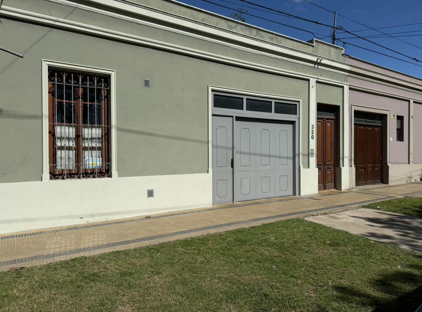 Foto de SE VENDE: HERMOSA CASA ANTIGUA - B° CENTRO III, imagen 2