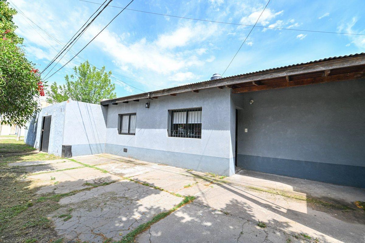 Foto de CASA EN VENTA 3 DORM EXCELENTE UBICACION, imagen 1