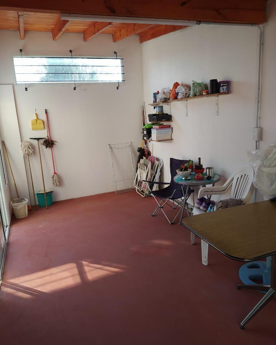 Vendo Casa de 3 Amb. Planta Baja C/ Cochera 2
