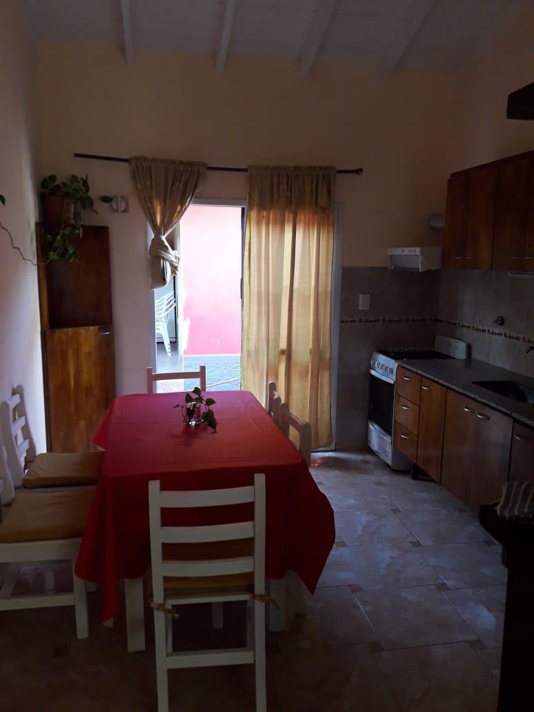 Casa con Quincho y Cochera C/ Gas Natural 3