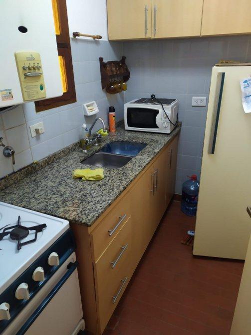 Oportunidad Vendo Luminoso 2 Ambientes con Cochera Cubierta 2