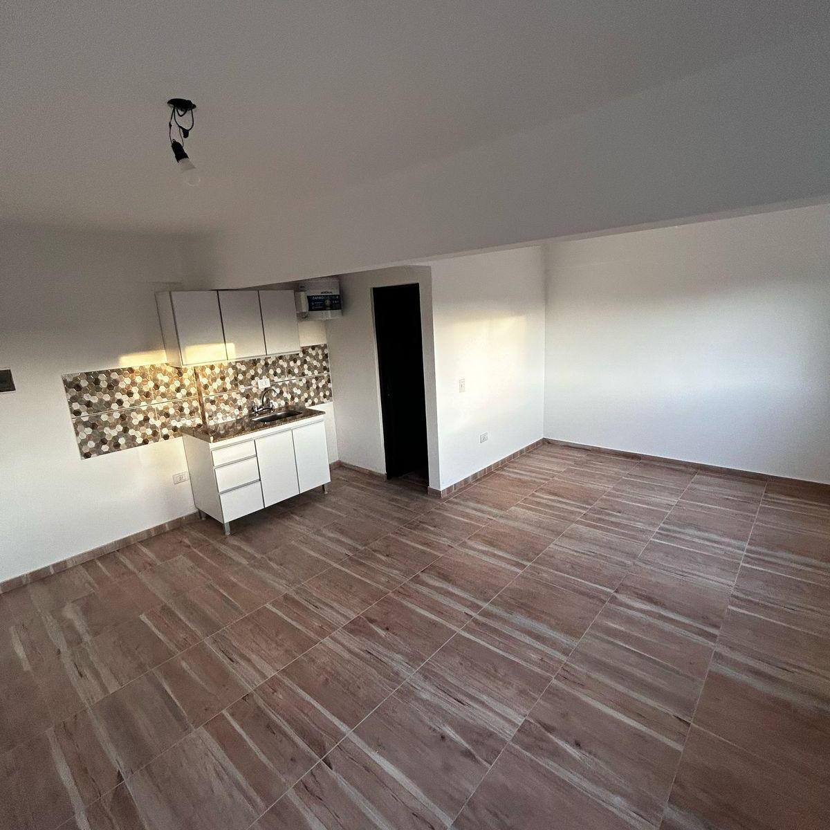 Mono Ambiente de a Estrenar en Moderno Edificio en El Centro de San Bernardo! 5