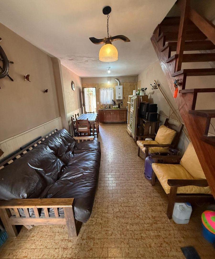 Foto de OPORTUNIDAD DUPLEX AL FRENTE EN LA LUCILA DEL MAR, A 200 MTS DE LA PLAYA, imagen 3