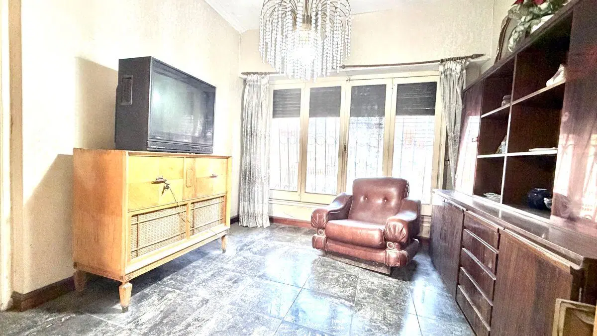 VENTA CASA 4 AMBIENTES VALENTIN ALSINA 5