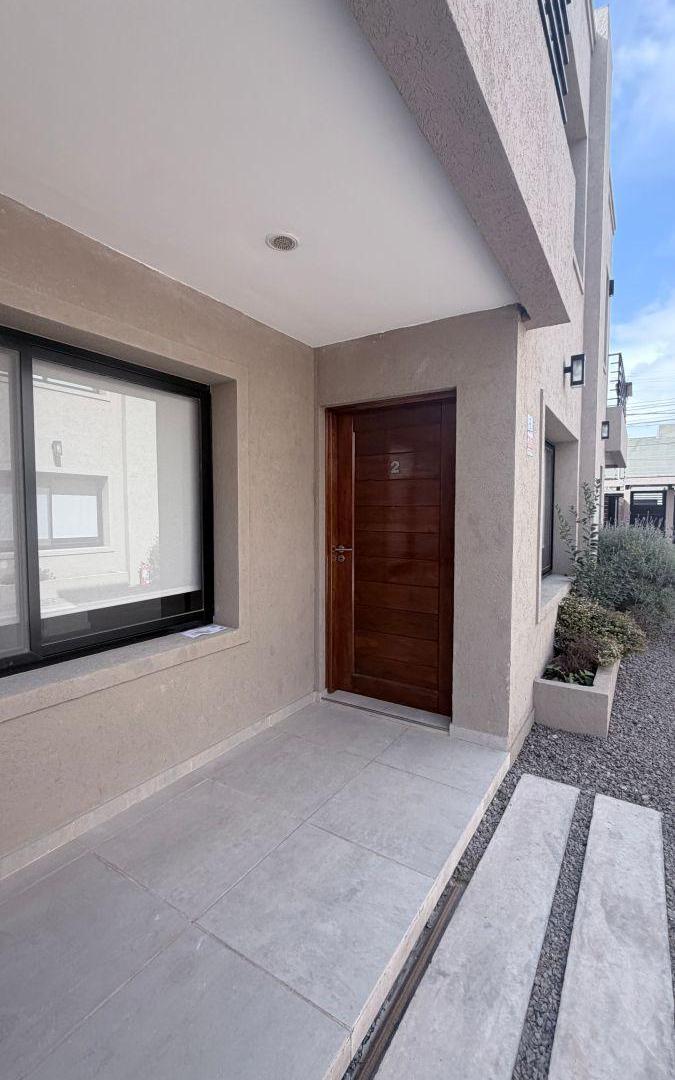 Foto de VENTA DUPLEX 3 AMBIENTES EN LANUS OESTE, imagen 3