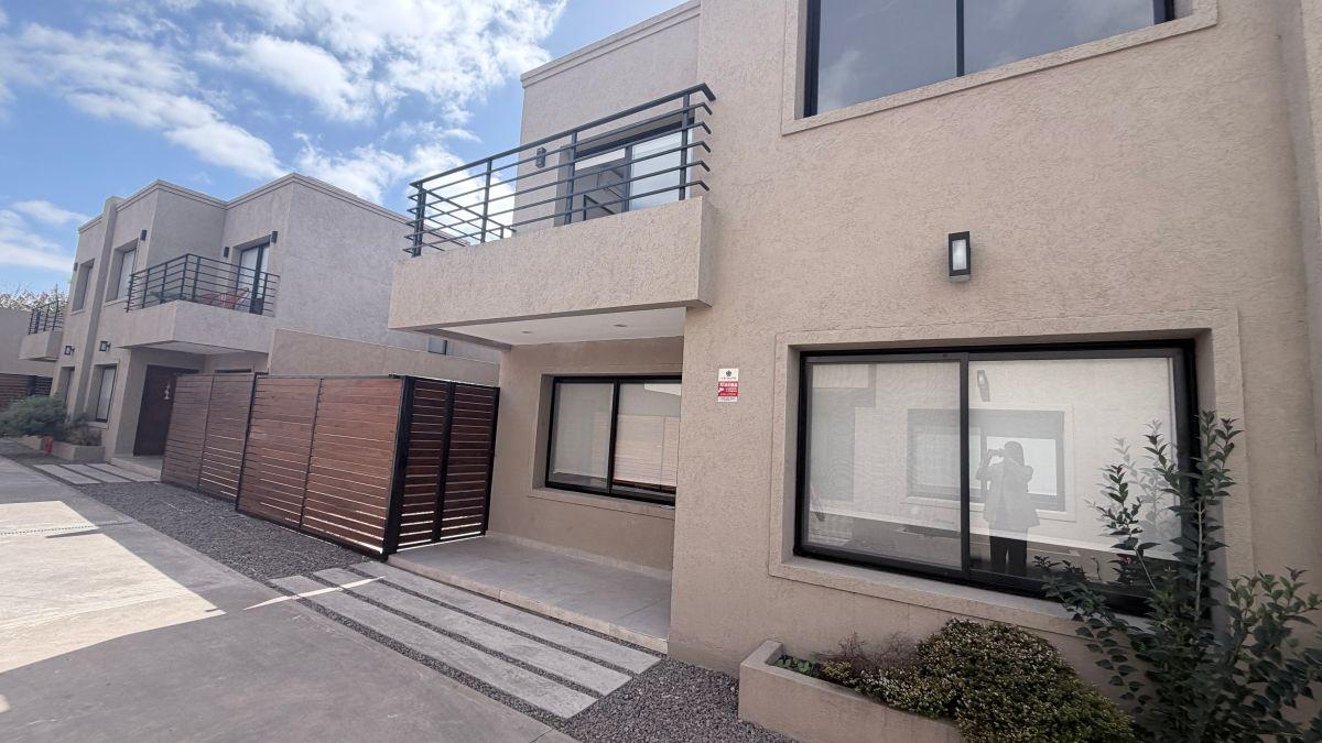 Foto de VENTA DUPLEX 3 AMBIENTES EN LANUS OESTE, imagen 5