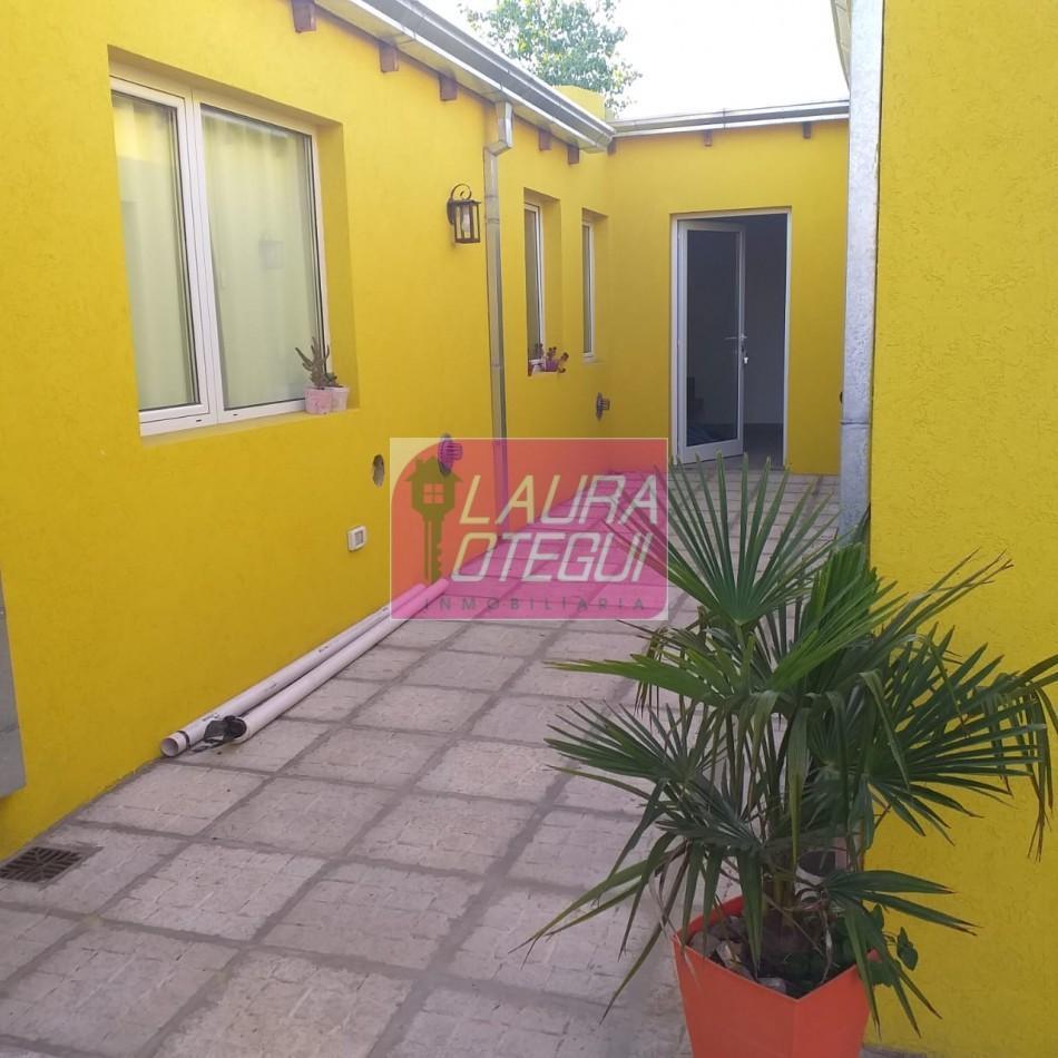 Vendo Casa Amplio Lote Excelente Zona 1