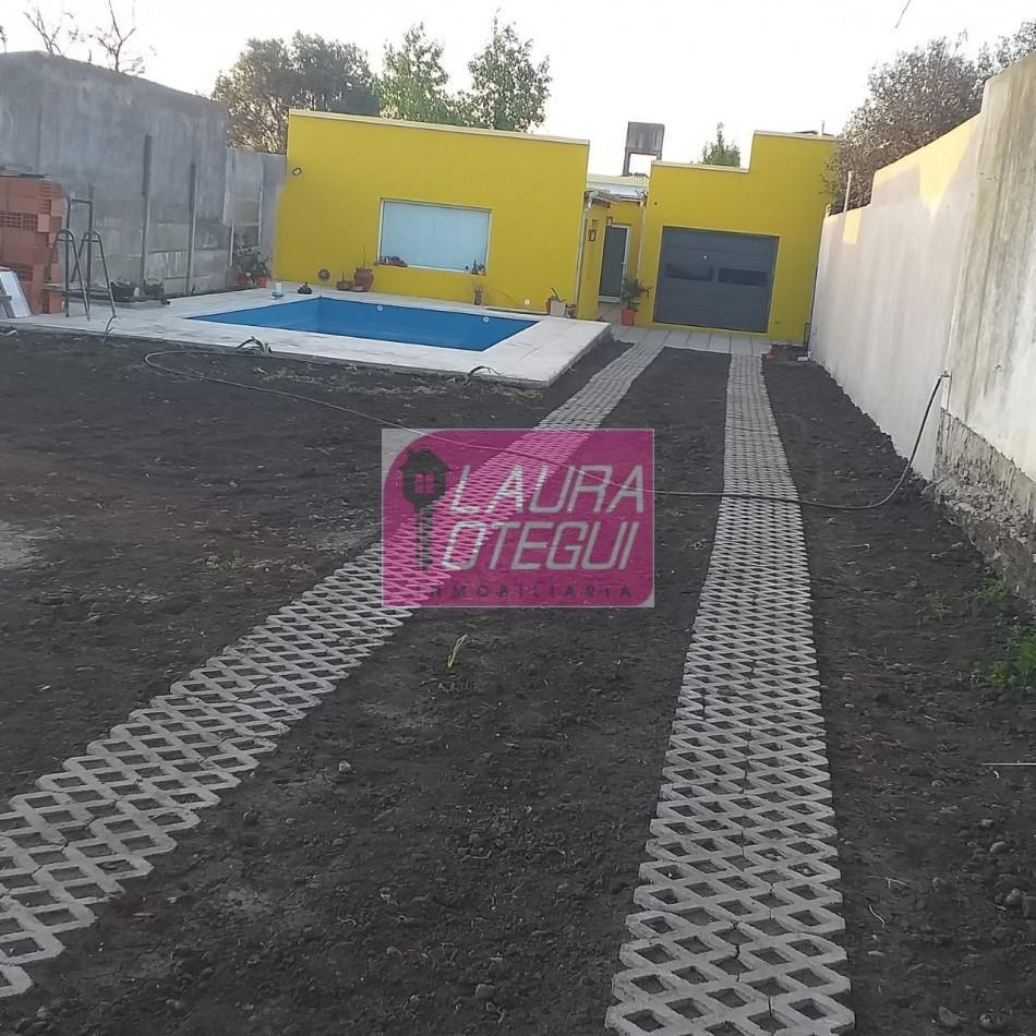 Vendo Casa Amplio Lote Excelente Zona 2