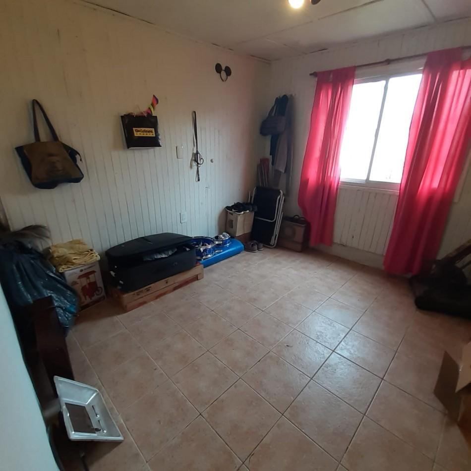 Venta Casa 2 Dorm. 3
