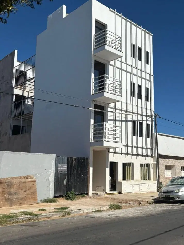 Departamento semicentrico 4