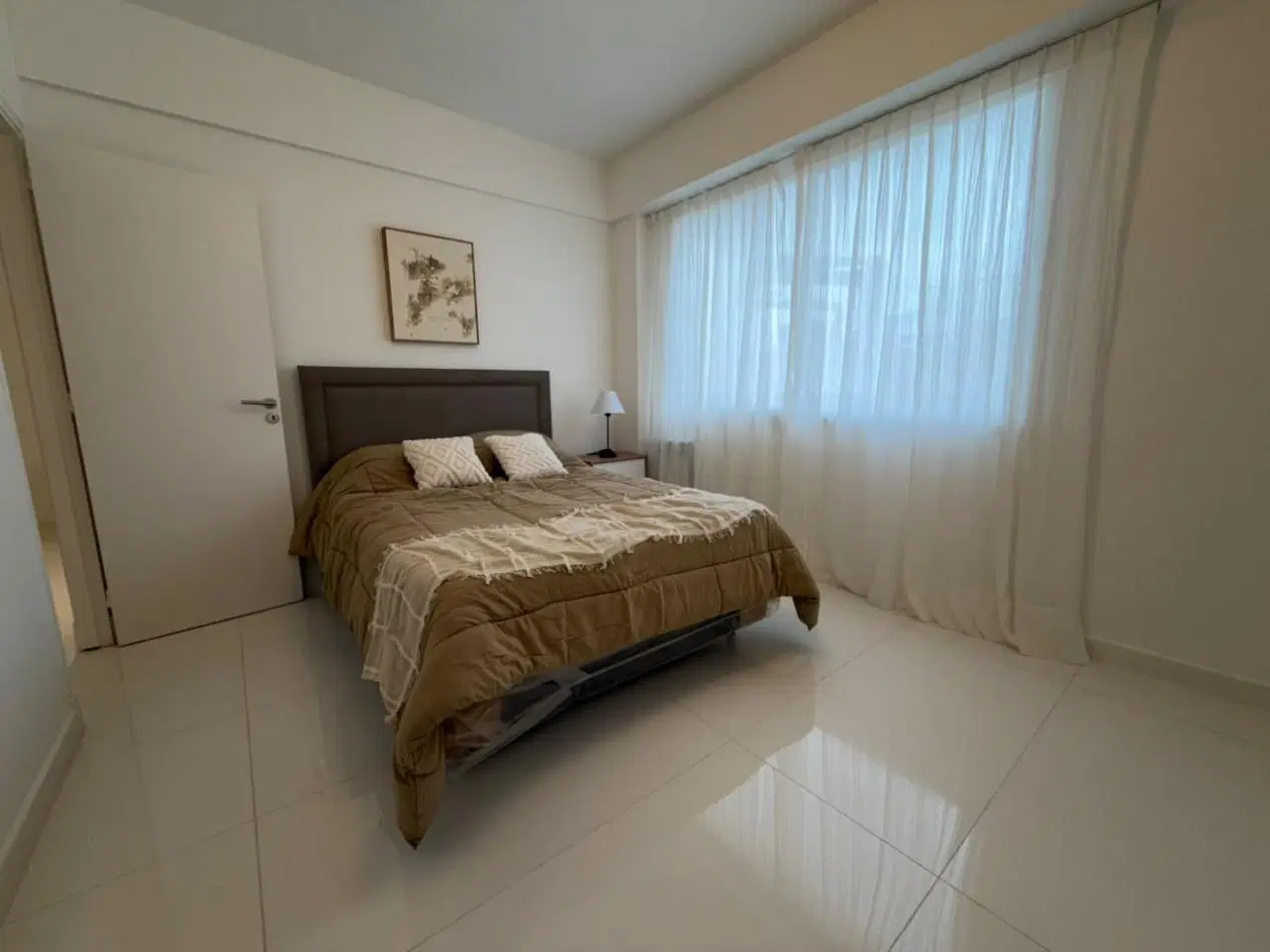 Departamento 2 ambientes reciclado a nuevo, 47 m², a 200 m de Plaza Colon - Bolivar y Corrientes 3