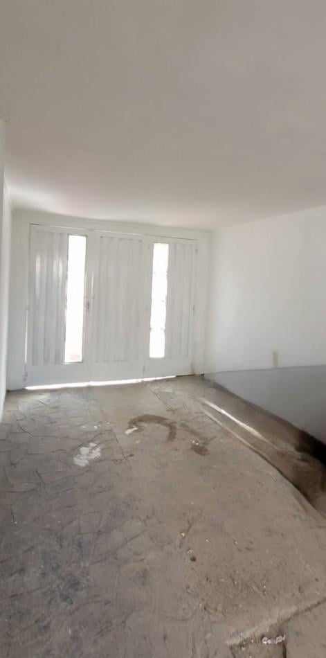 Foto de VENTA CASA 3 DORMITORIOS EXCELENTE ZONA, imagen 3