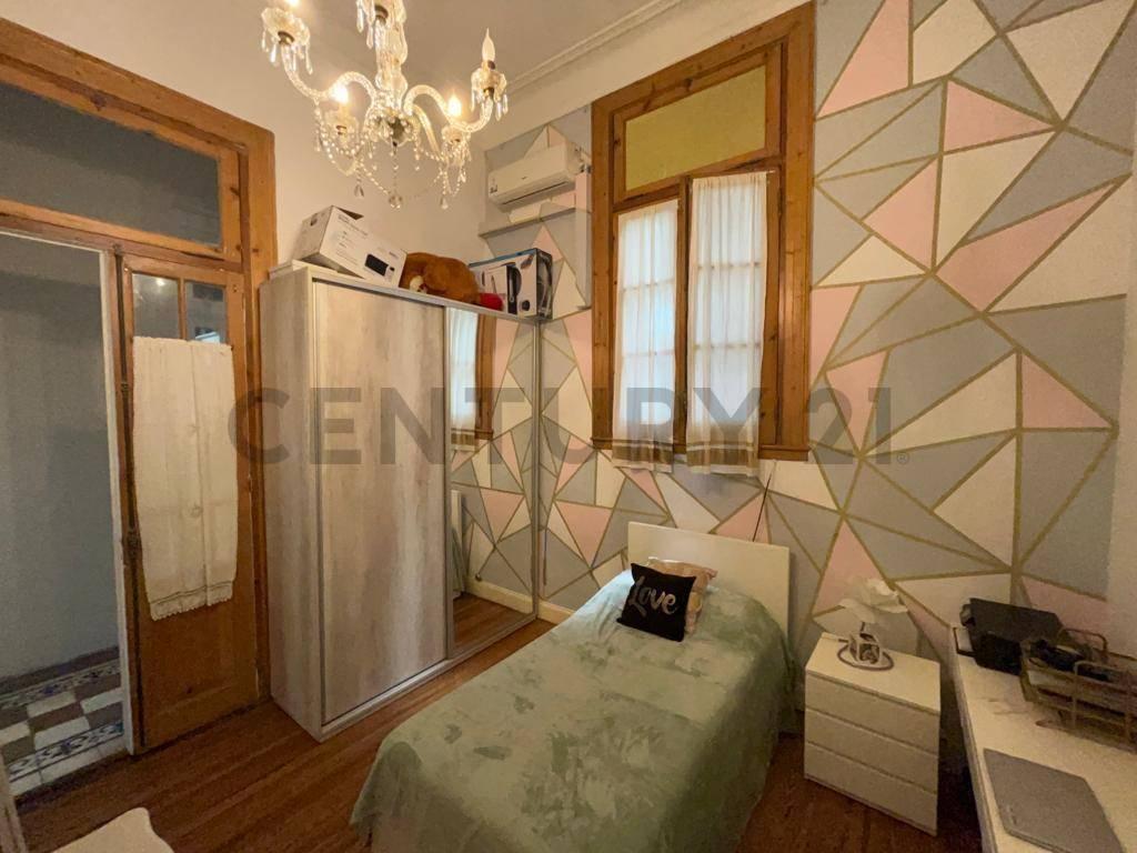 Departamento 5 Ambientes Venta en Balvanera Impecable 3