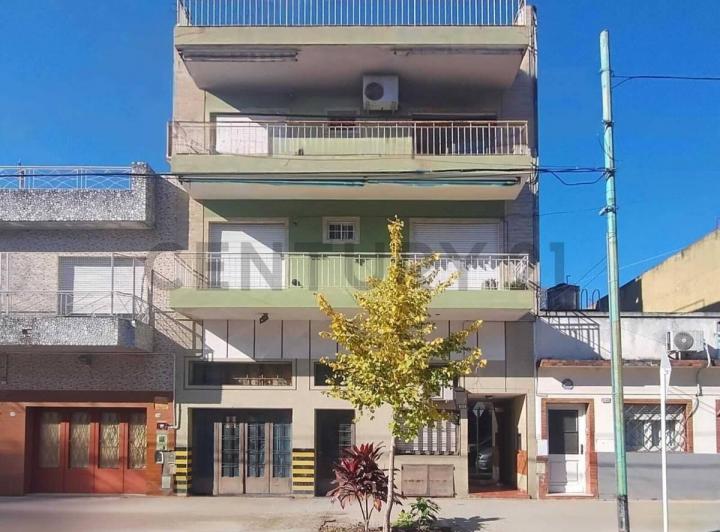 VENTA DEPTO 3 AMB C/BALCÓN Y LAVADERO EN MONTE CASTRO