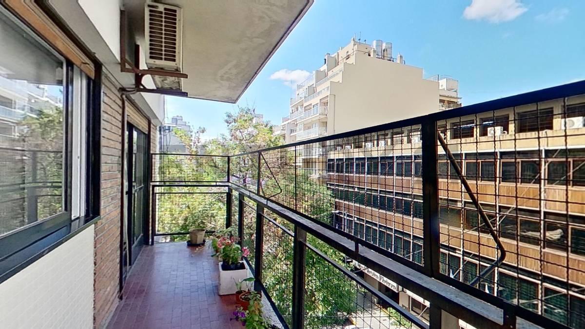 4 ambientes con Dependencia y Cochera en Venta Balcón Corrido Belgrano