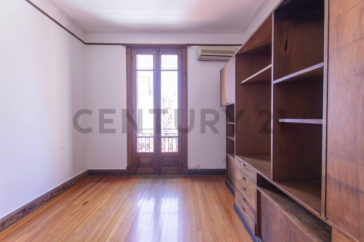 Foto de VENTA DEPARTAMENTO 4 AMBIENTES MONSERRAT BALCON, imagen 5