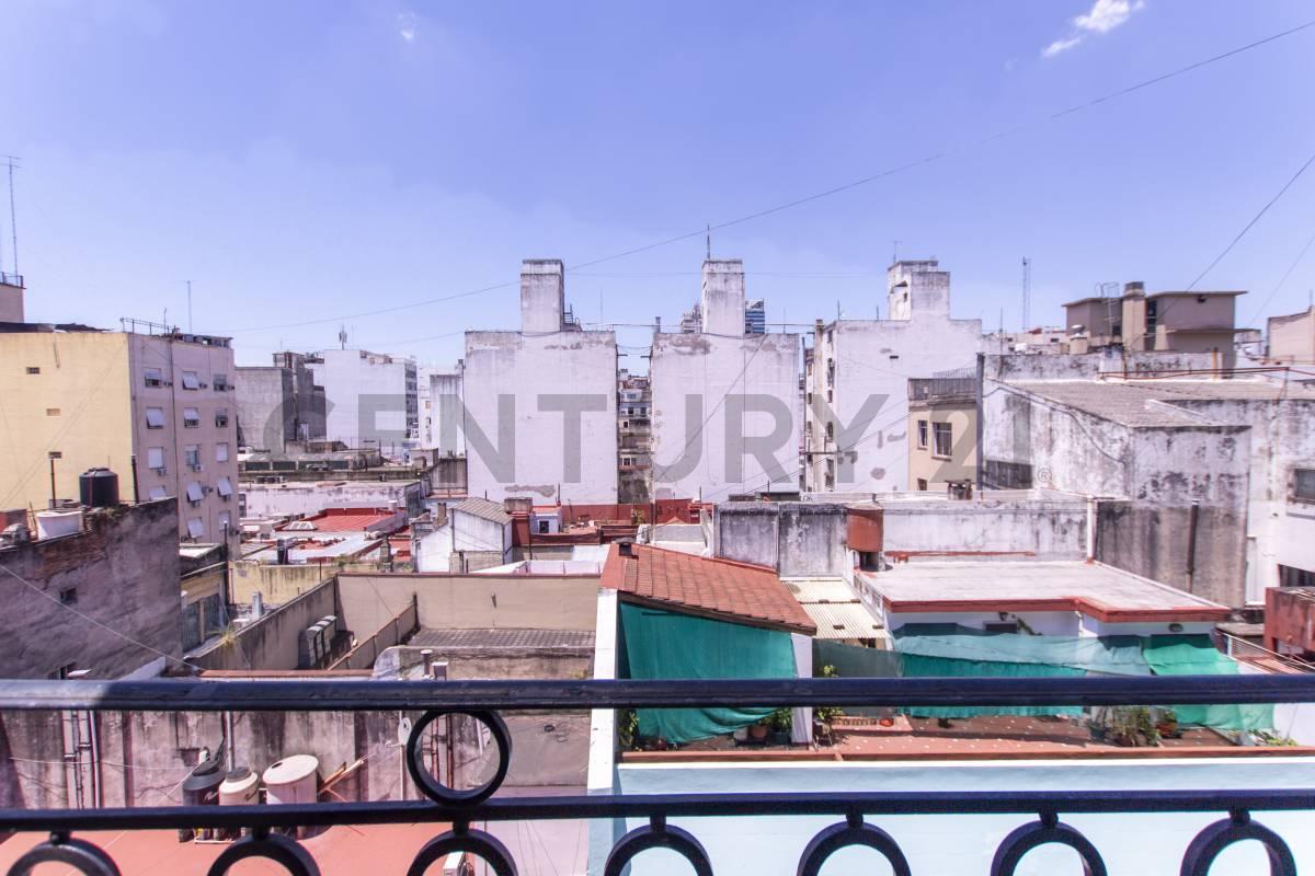 VENTA DEPARTAMENTO 4 AMBIENTES MONSERRAT BALCON