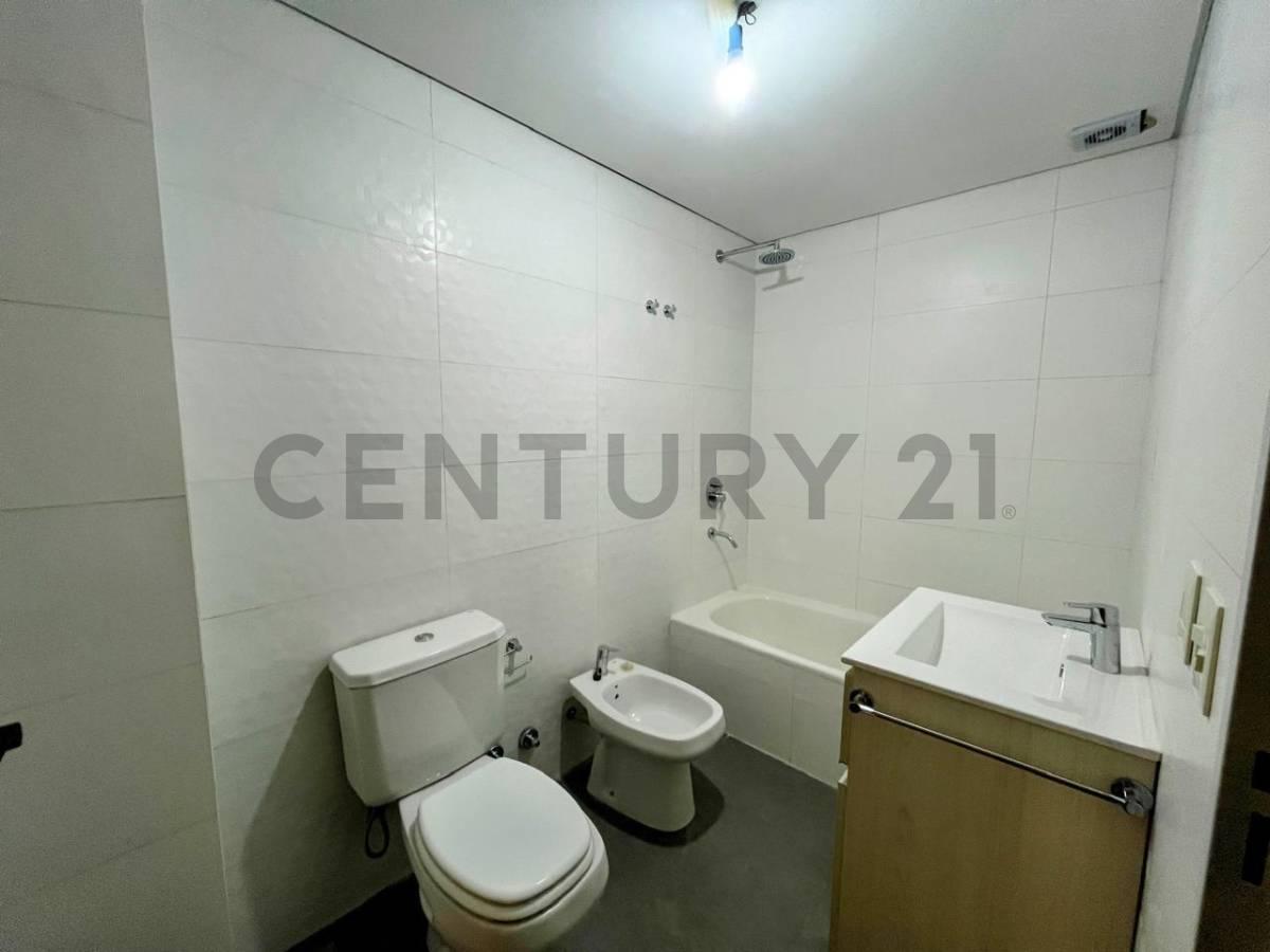 Foto de VENTA MONOAMBIENTE CON PATIO Y PARRILLA PLAZA IRLANDA CABALLITO NORTE, imagen 5