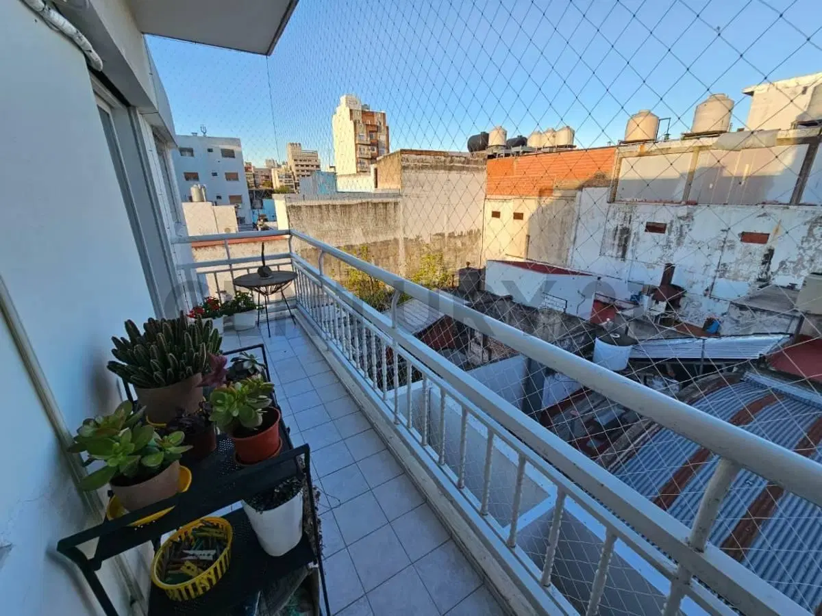 Departamento en venta 2 ambientes con cochera en Mataderos 3
