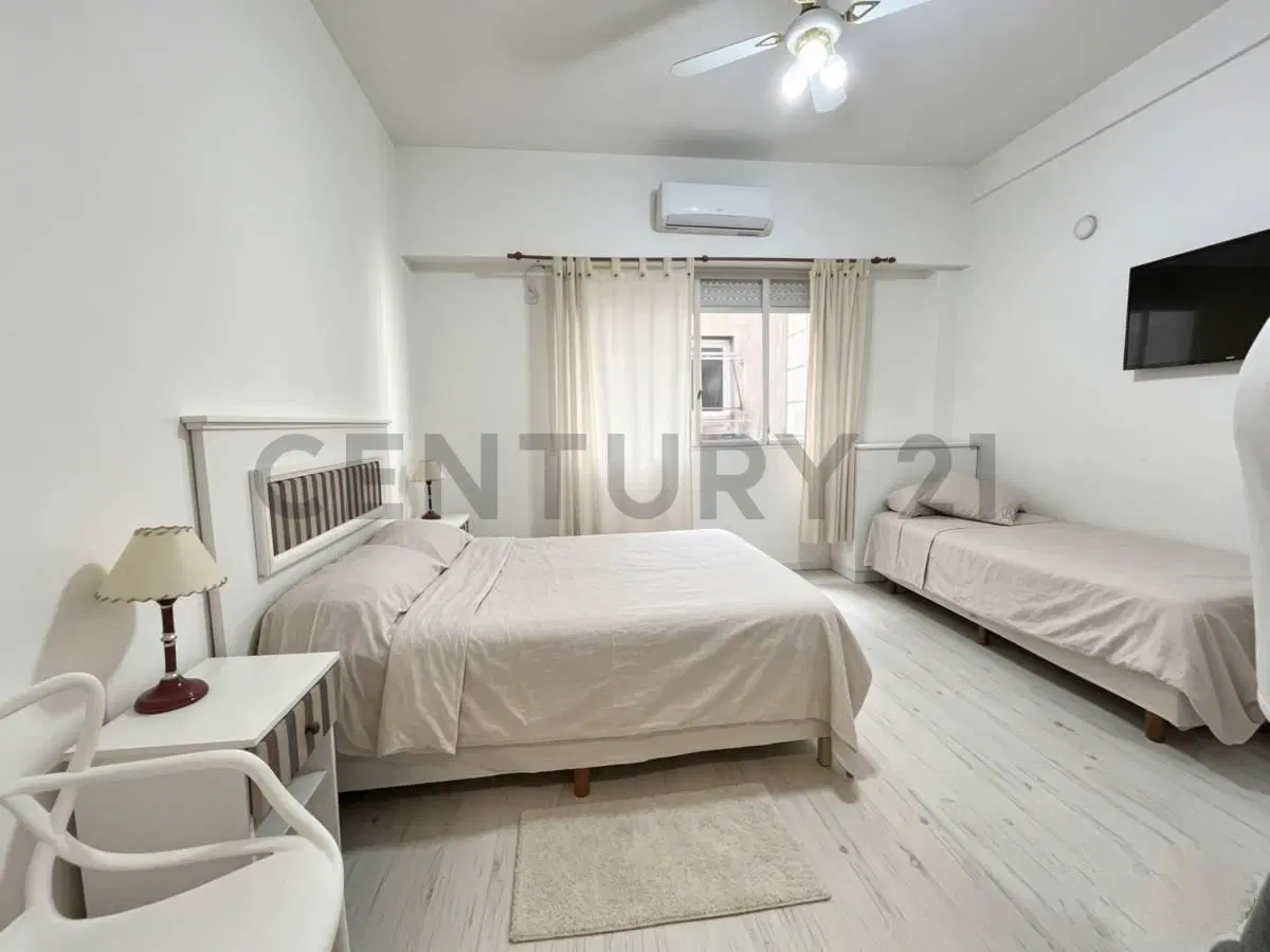 venta departamento Monoambiente Monserrat 3