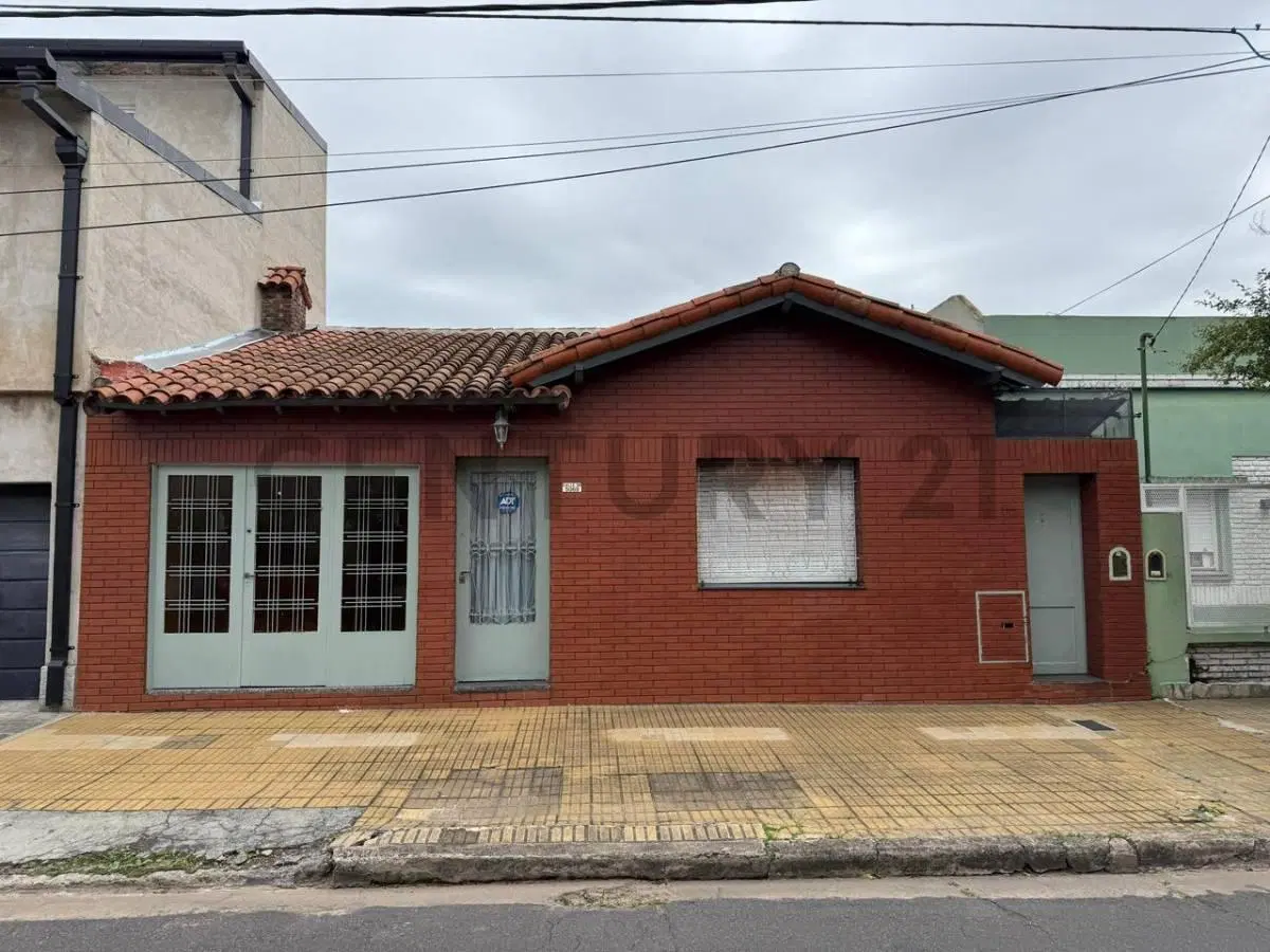 Casa Nuevo Valor usd 99.000 A cuadras del centro comercial de Lourdes 2