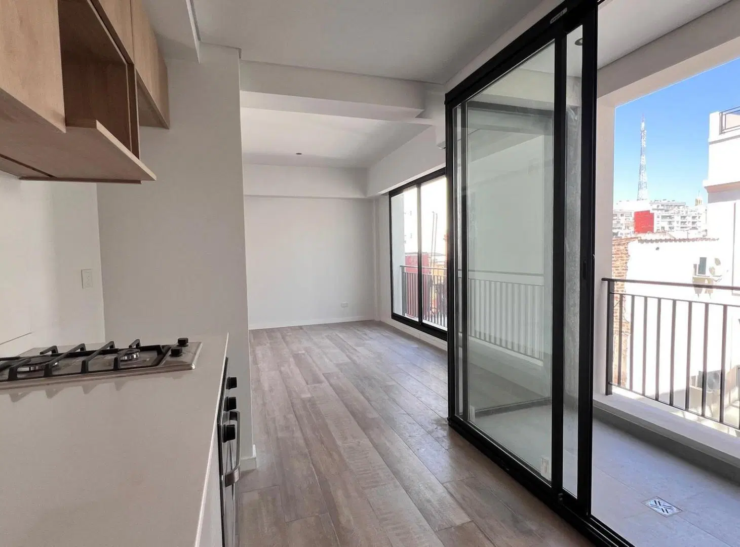 DEPARTAMENTO MONOAMBIENTE CON BALCON PARRILLA  Y AMENITIES 3