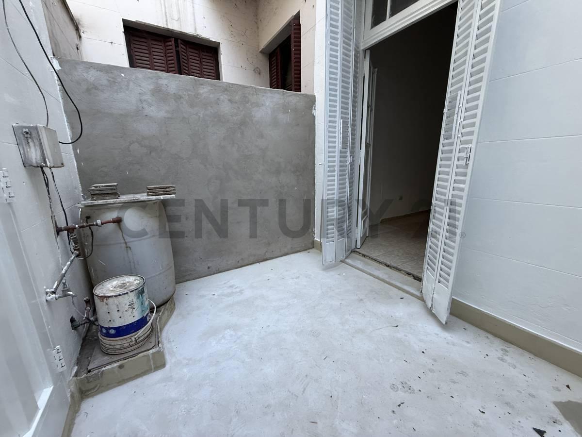 PH ALQUILER 4 AMBIENTES SIN EXPENSAS CONSITITUCION
