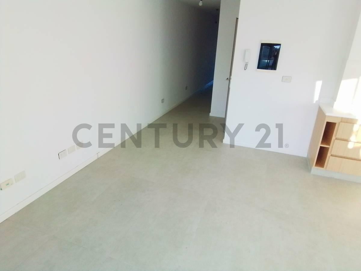 Foto de VENTA DEPARTAMENTO PISO 3 AMBIENTES CABALLITO A PASOS DEL PARQUE, imagen 4