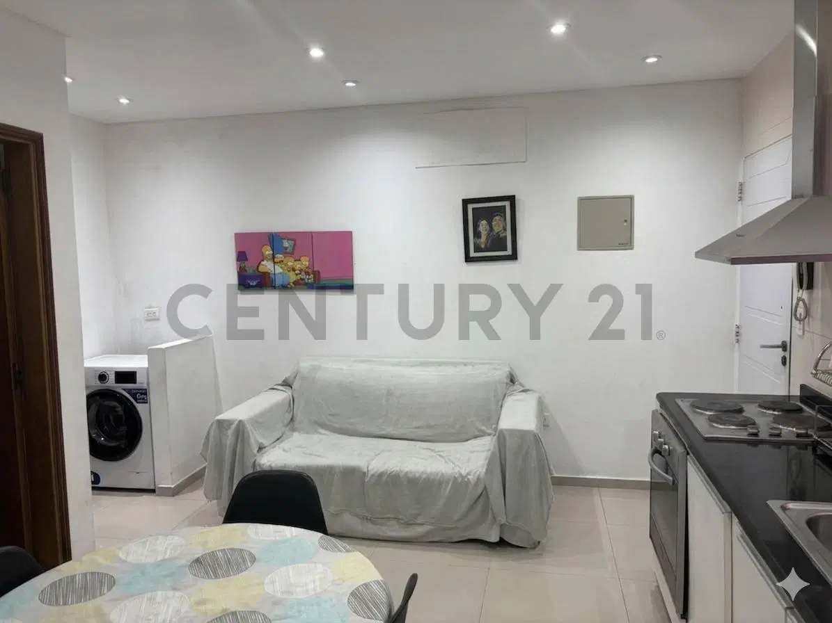 VENTA LOCAL COMERCIAL CON VIVIENDA Y RENTA 4