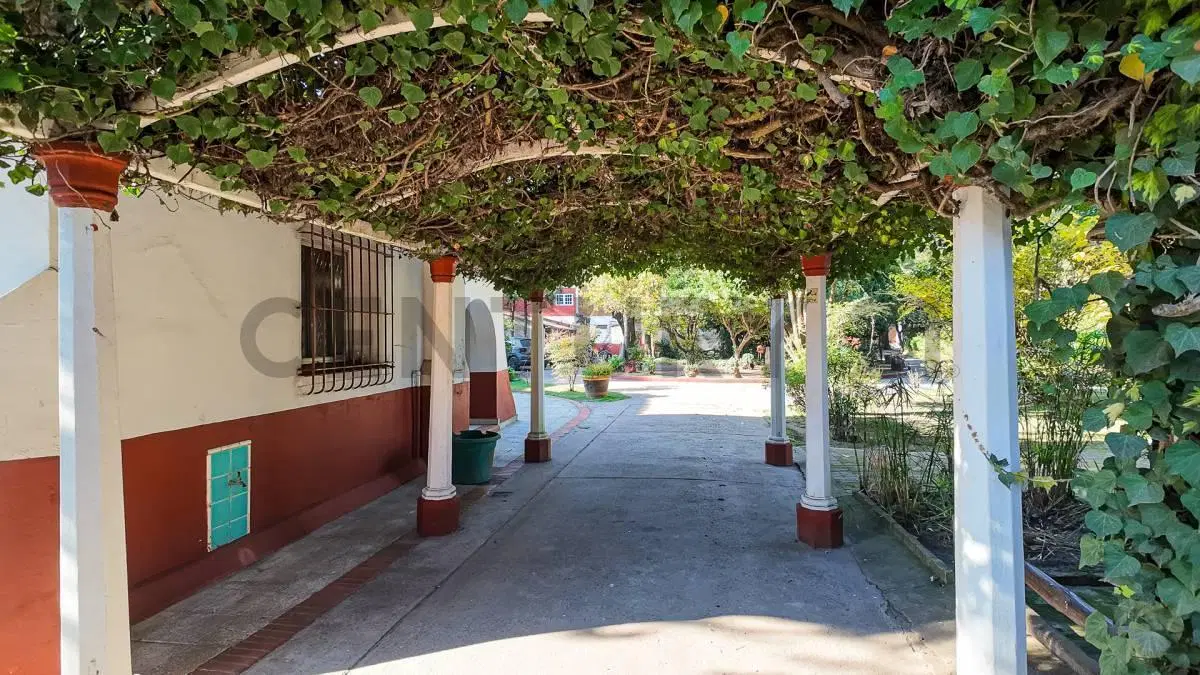complejo recreativo con cabañas, salones para eventos y más de 1 hectárea 2