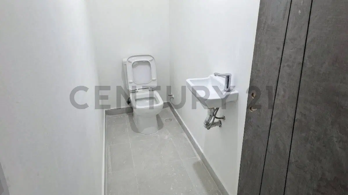 Venta Local Comercial en Zona de Alta Demanda | Corazón de Colegiales | 25 m² 4