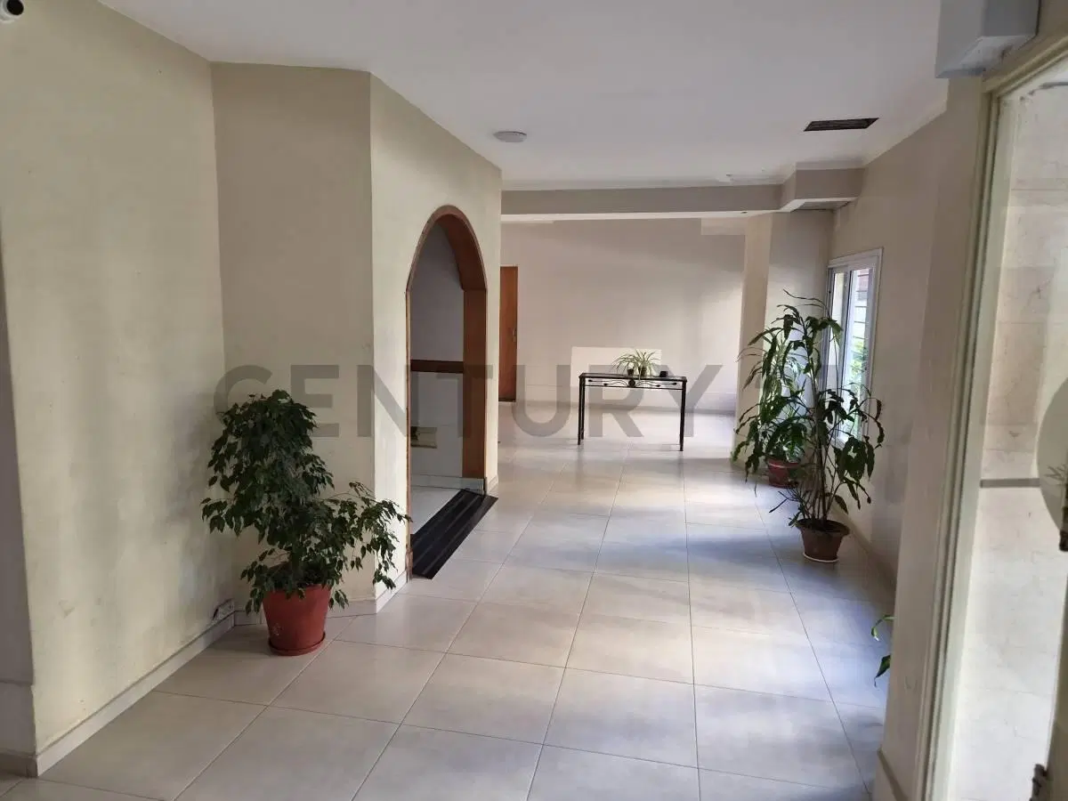 VENTA DEPARTAMENTO TRES AMBIENTES  FLORES SUR 4