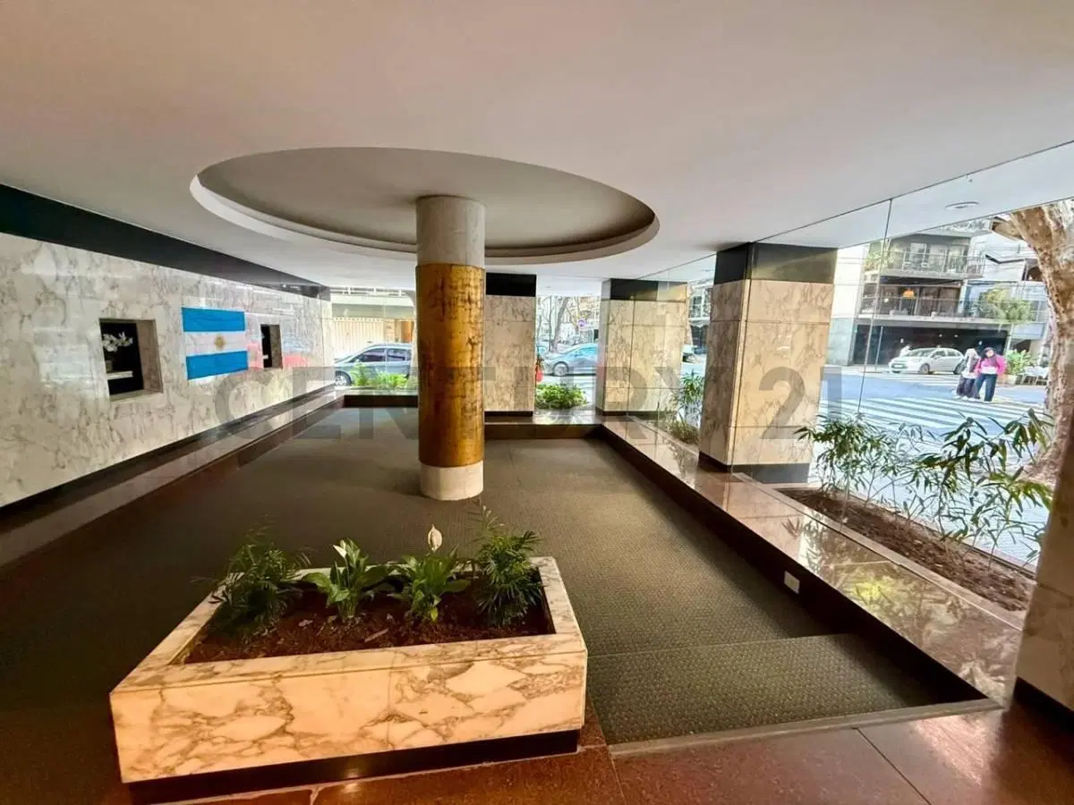 Venta | Departamento 4 ambientes con dependencia y balcón corrido en Belgrano 4