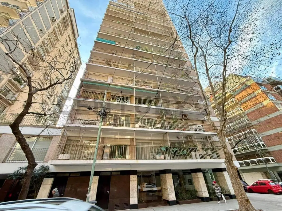 Venta | Departamento 4 ambientes con dependencia y balcón corrido en Belgrano 3