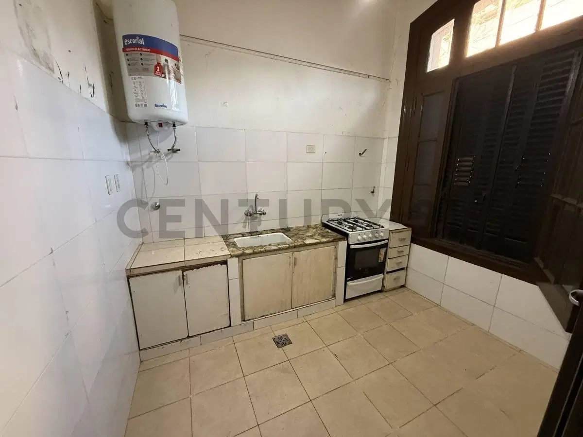 PH ALQUILER 3 AMBIENTES SIN EXPENSAS CONSITITUCION 2