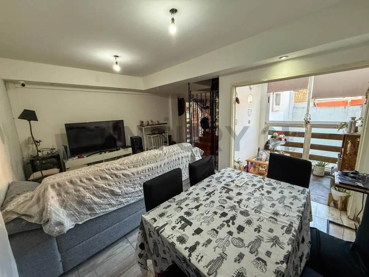 VENTA PH TIPO TRIPLEX DE 4 AMB CON COCHERA EN LA PATERNAL SIN EXPENSAS 5