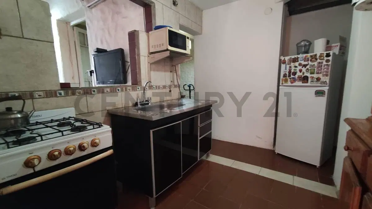 Venta PH a Refaccionar con Amplio Patio y 3 Dormitorios – Villa Luro 5