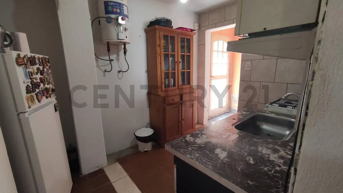 Venta PH a Refaccionar con Amplio Patio y 3 Dormitorios – Villa Luro 8