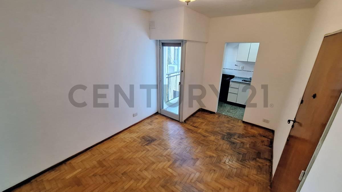Foto de Alquiler Departamento 2 Ambientes Luminoso con Balcón/lavadero |, imagen 4
