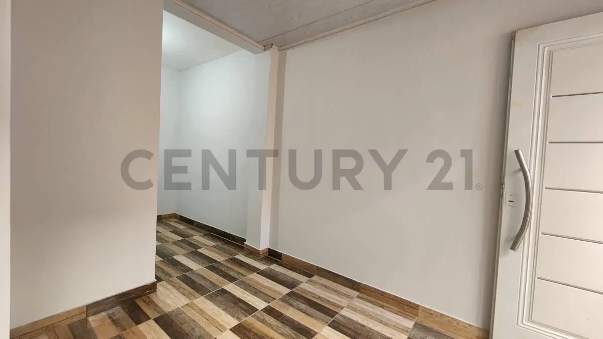 ALQUILER  PH 2 AMBIENTES CON PATIO Y TERRAZA CABALLITO 2