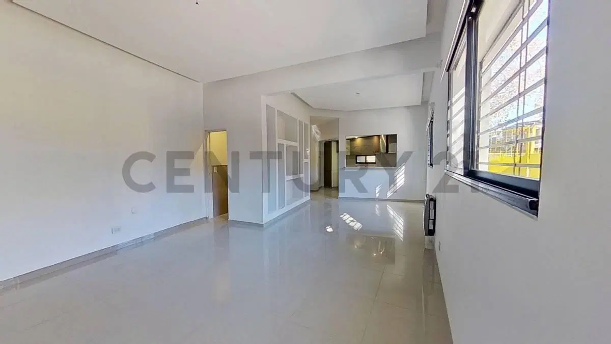Casa en Flores refaccionada a nuevo 5