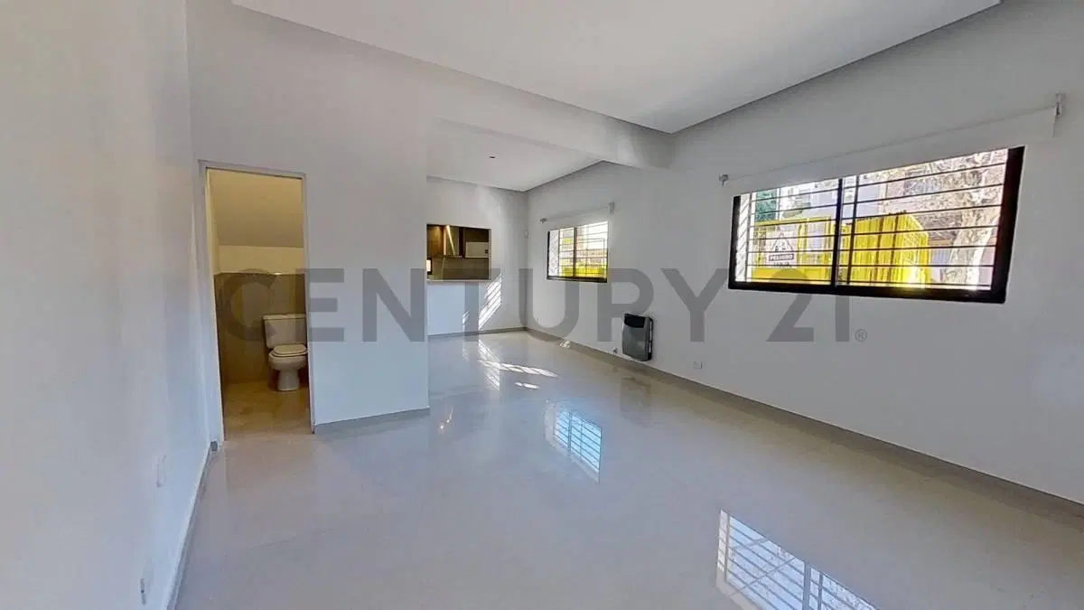 Casa en Flores refaccionada a nuevo 2