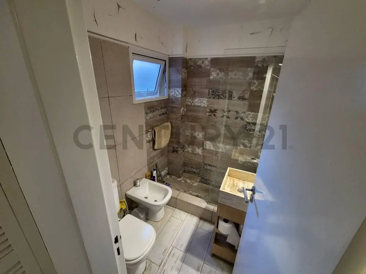 VENTA DEPARTAMENTO 2 AMB QUINCHO Y PARRILLA INDEPENDIENTE 3